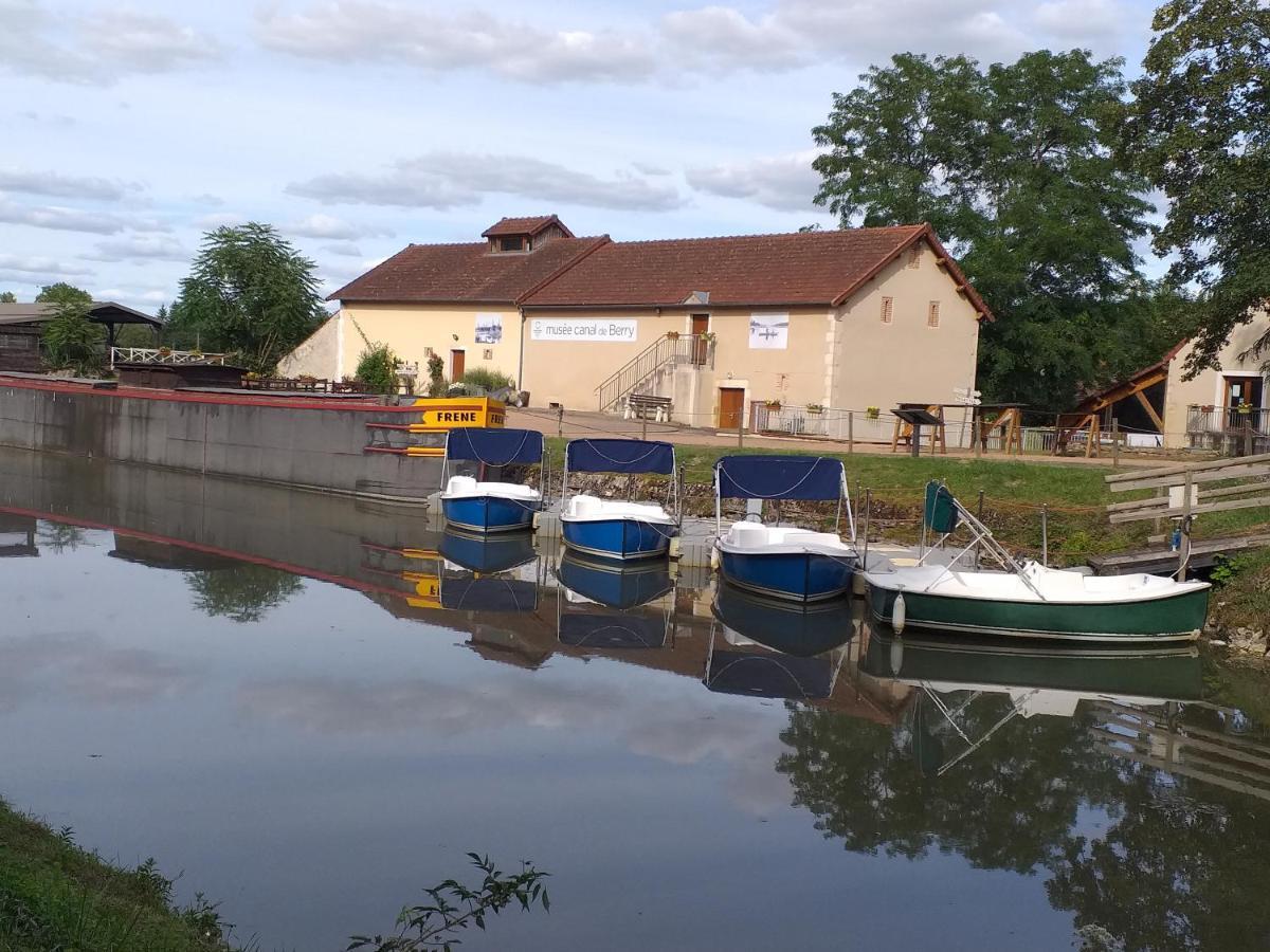 La Maison Du Canal Vaux  Exteriör bild